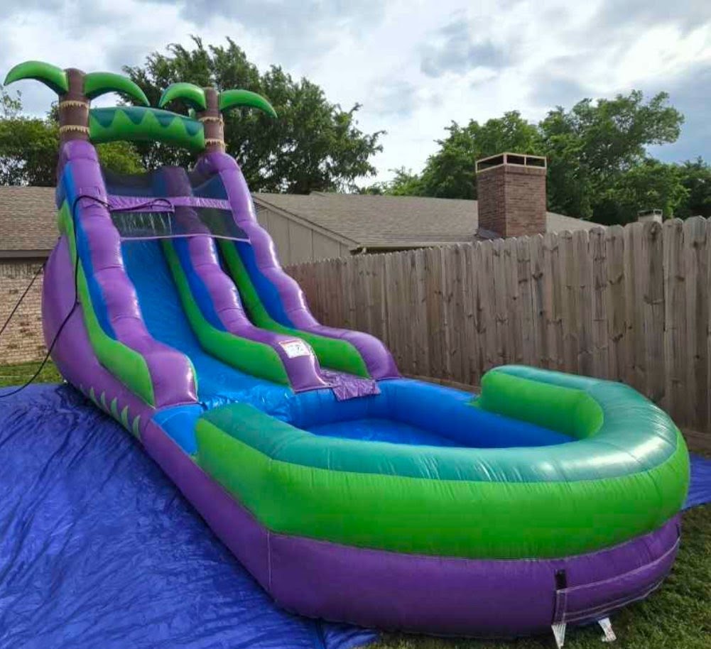 Purple Palms Water Slide w/pool
